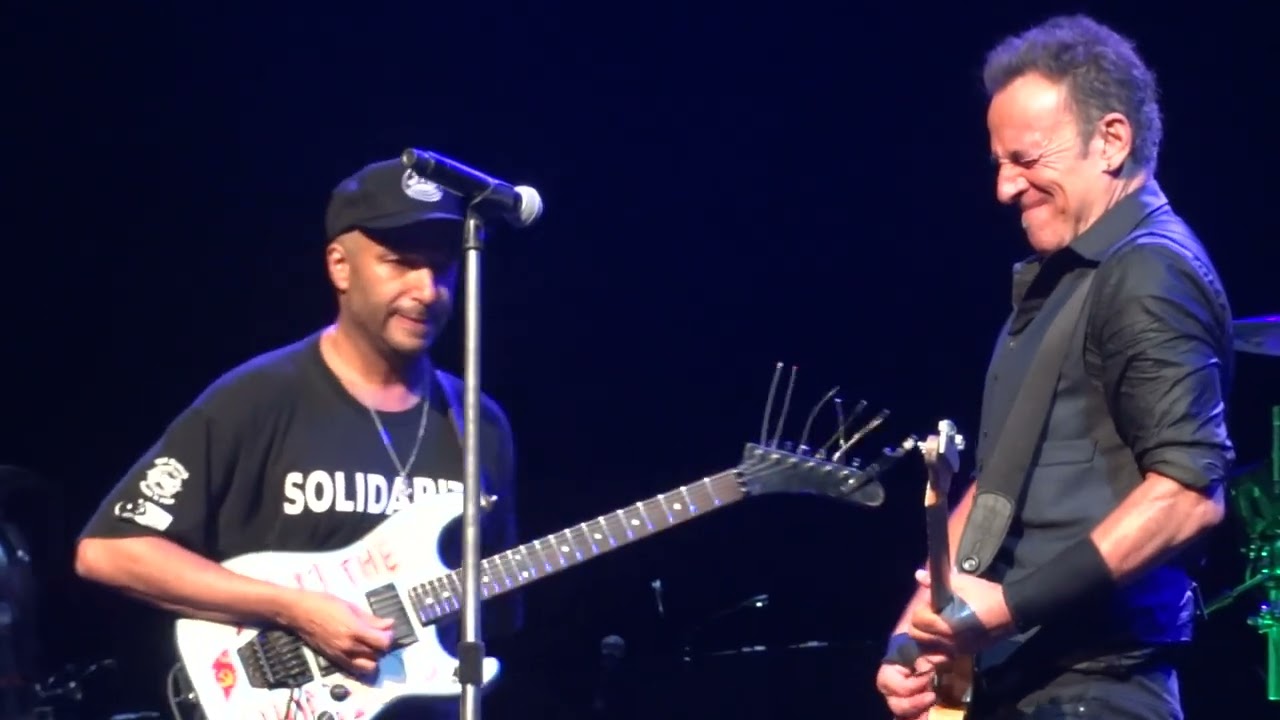 Bruce Springsteen & Tom Morello Live in Perth 2014 🎸