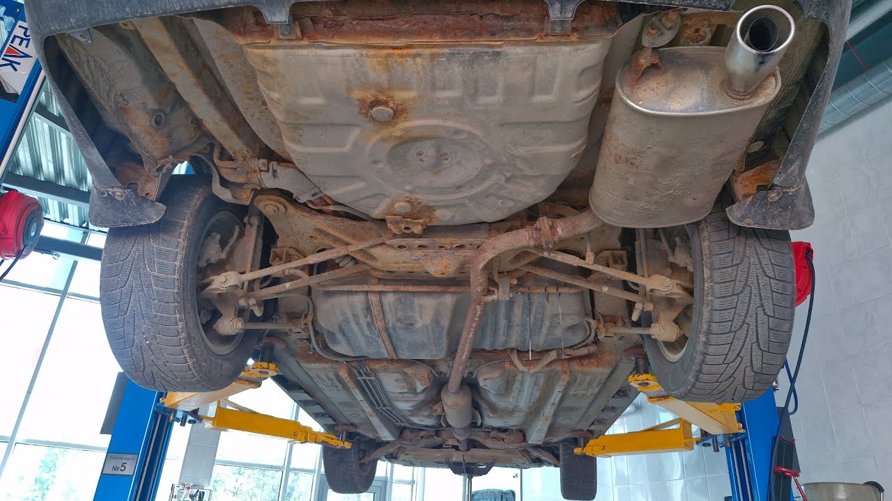 Жесткие будни автомехаников: Opel, Mitsubishi, Camry 🚗