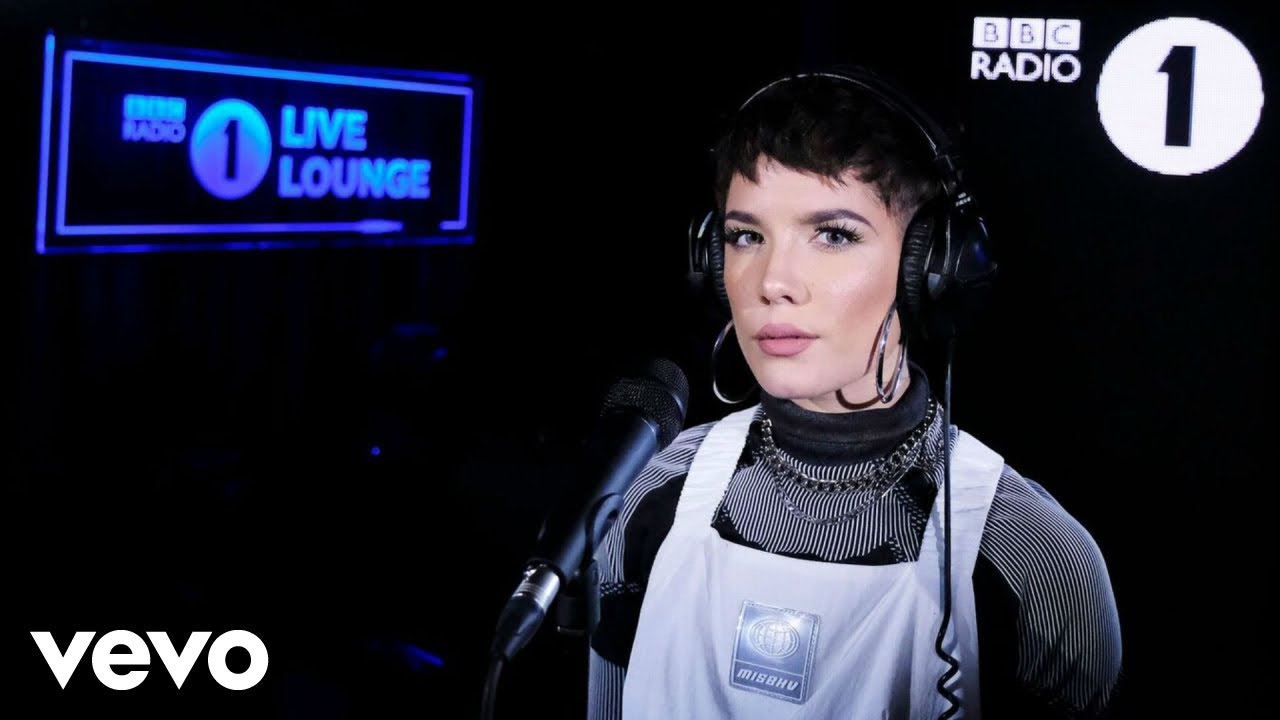 Halsey Performs 'Lucid Dreams' Cover at Live Lounge π€
