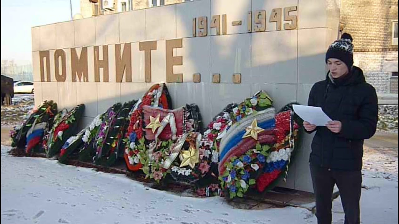 Памятник металлургам Омутнинского завода: Вдохновляющая видеоэкскурсия 🏭