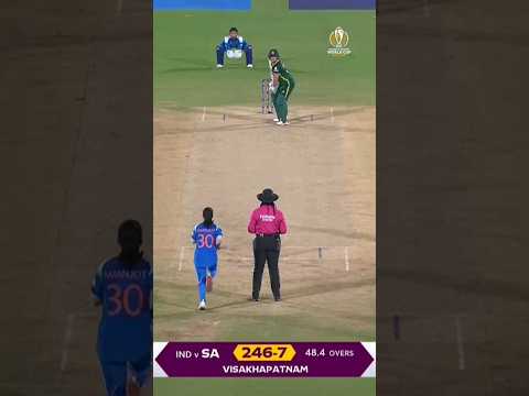 Nadine de Klerk is pure class under pressure!💪🔥Aramco Player of the Match🇿🇦 #sportsnews #CWC25 🎥:ICC