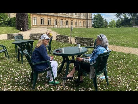 Lisa LaFlamme Tours Downton Abbey’s Highclere Castle 🏰