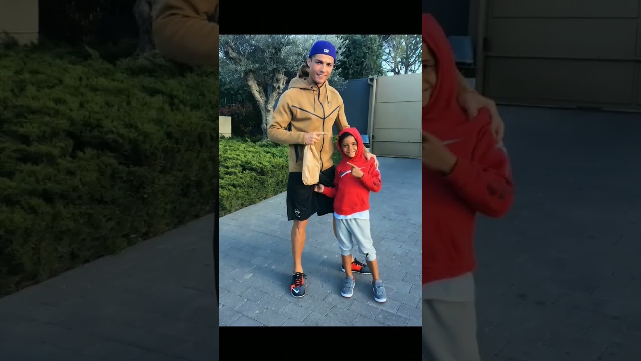 Ronaldo & Son's Morning Training π
