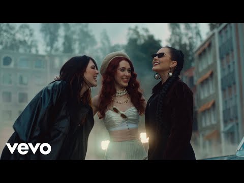 Lauren Spencer Smith, GAYLE, Em Beihold - Fantasy (with GAYLE & Em Beihold) [Official Video]
