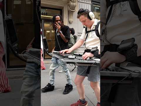 he gave me a crash course in dancehall 🙌 ​⁠@ARMANIIMUSIQ