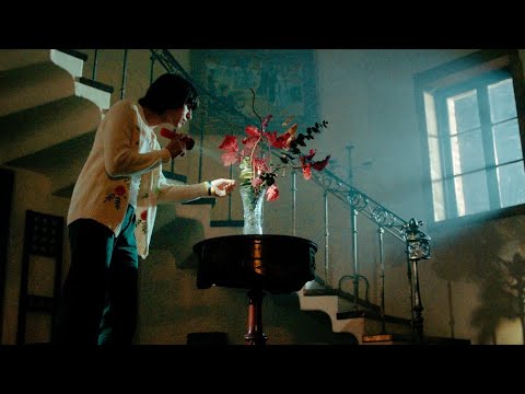 Greek - HMU [Official Video] 🎶