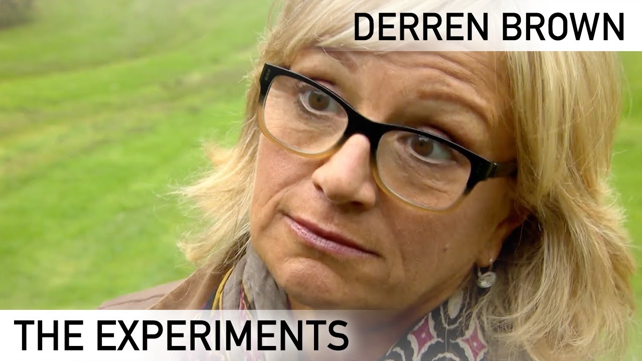 Psychic Unaware It's All Fake | Derren Brown's Experiment 🧙‍♂️