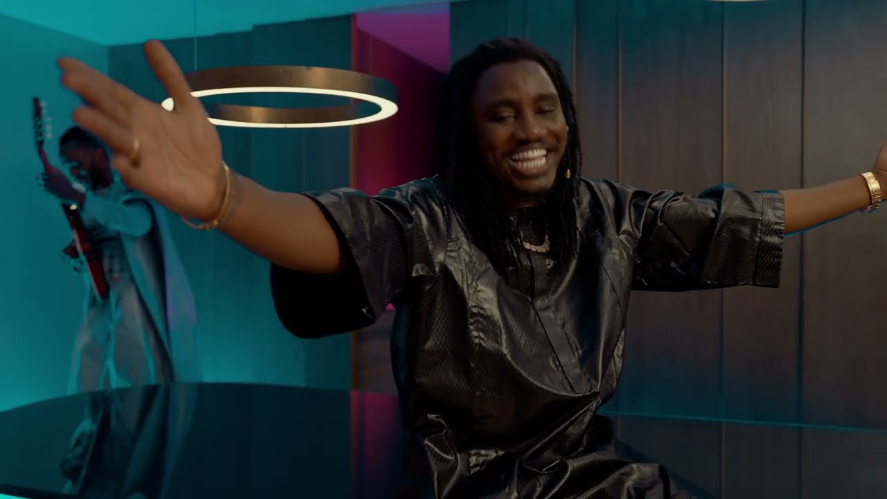 Wally B. Seck & Cheick Niang - AHMED $ in Dubai 🎥