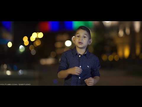 Enrikó, a YouTube sztárja: 9 évesen csak a nők érdekelnek | 24.hu