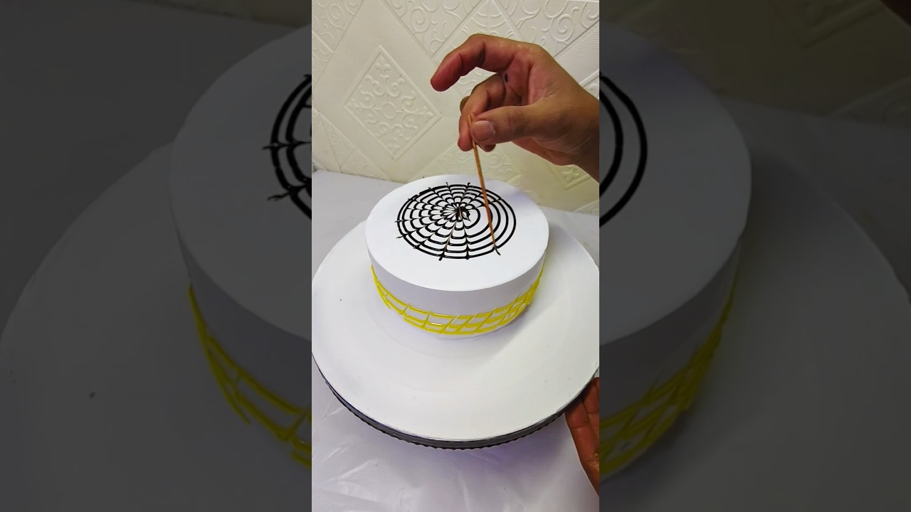 Top Cake Decorating Ideas to Wow Your Guests 🎂