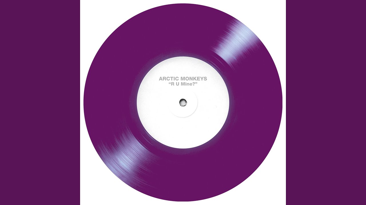 Arctic Monkeys - Electricity (R U Mine?) 🎸