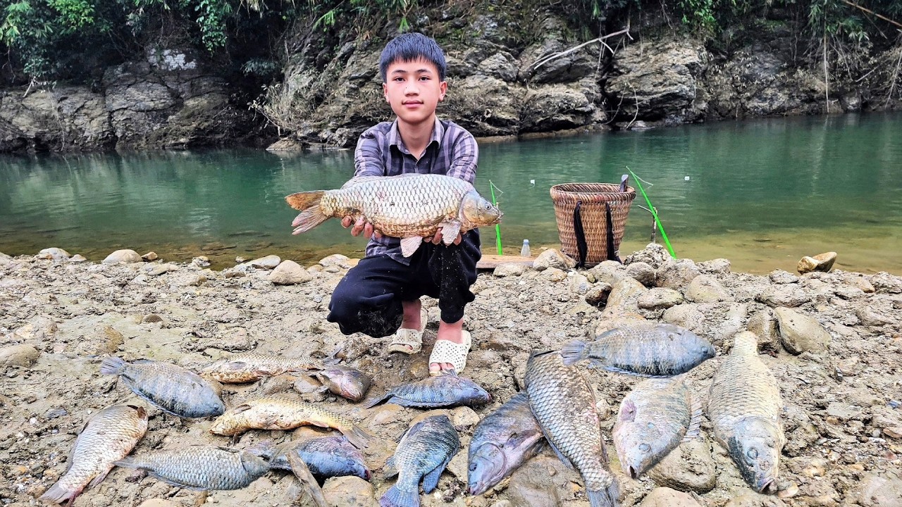 Nam's Successful Fishing Trip to Grandmother 🎣