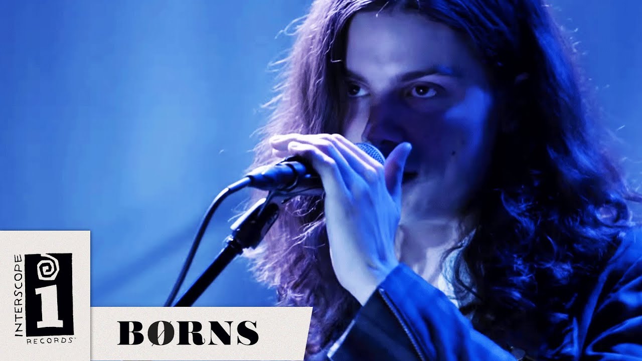 BØRNS Performs 'Past Lives' Live at YouTube Space LA