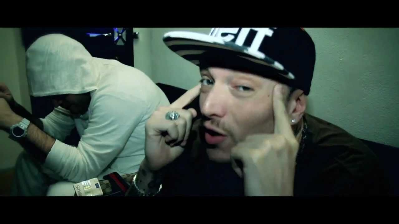 GUE' PEQUENO FT. CANEDA - IL RAGAZZO D'ORO OFFICIAL VIDEO