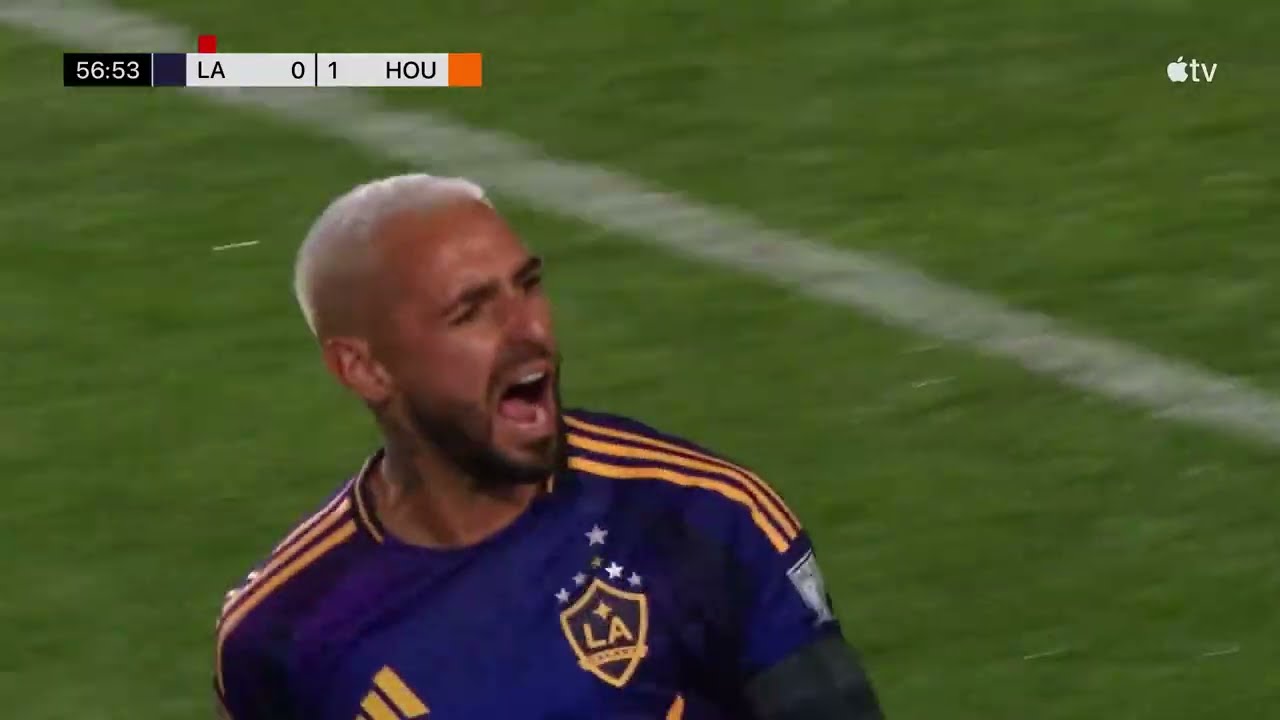 Diego Fagundez's Historic Goal for LA Galaxy ⚽