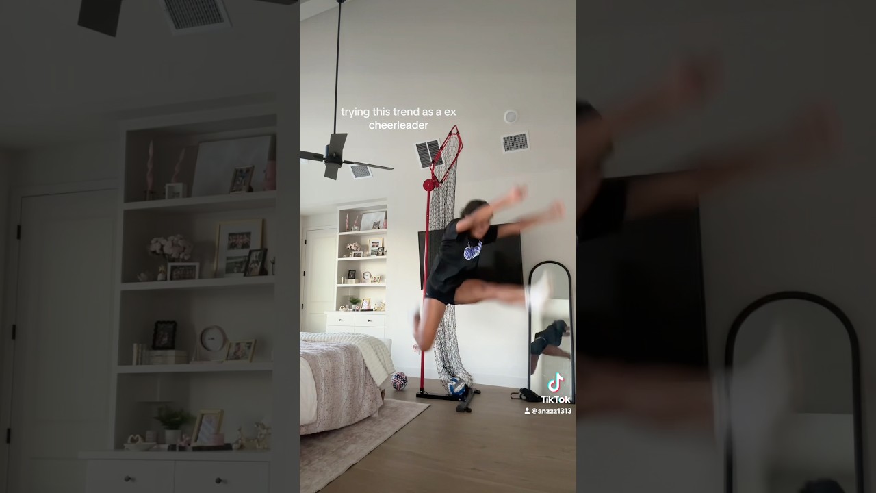 Viral Cheerleader Dance 💃 #cheer #dance #shorts