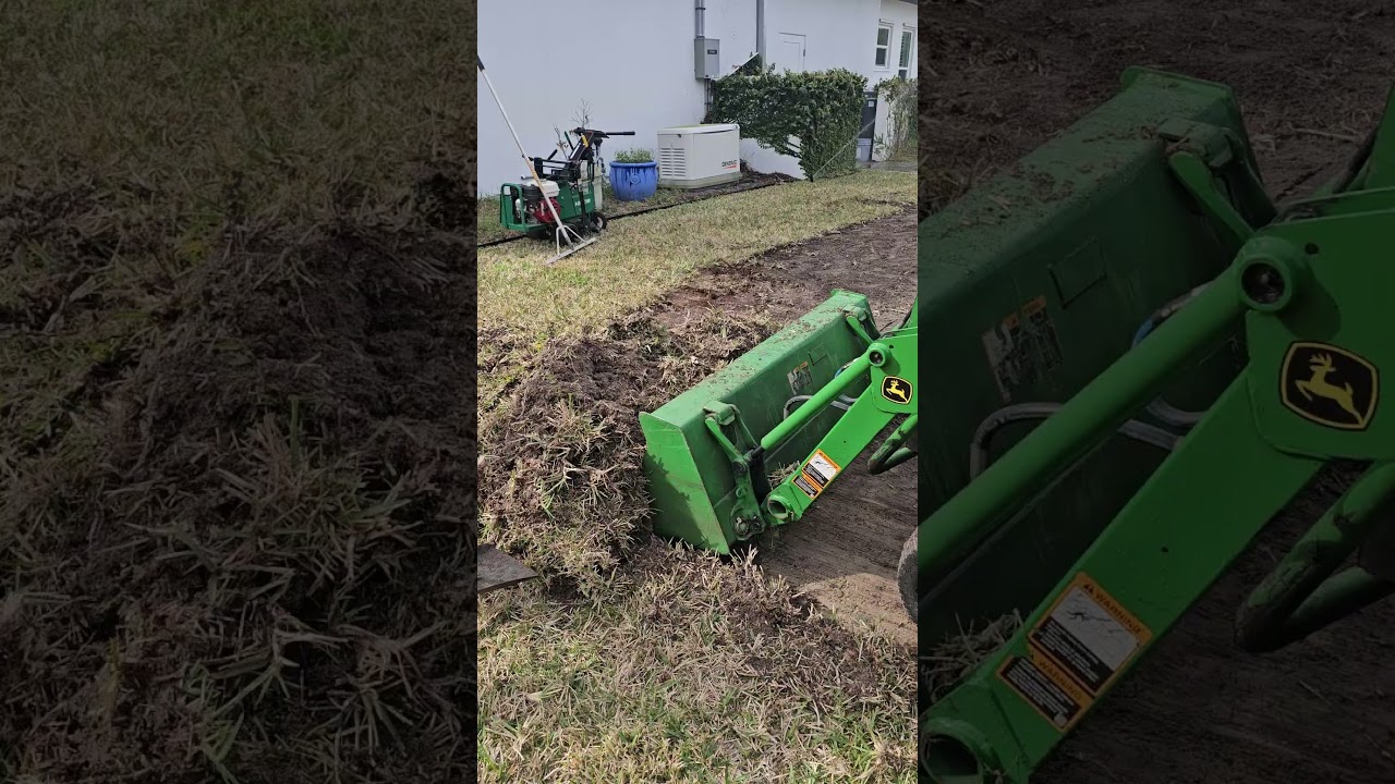 Compact John Deere 1025 Tractors for Small Jobs 🚜
