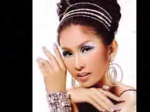 Khmer Stars 1: Enjoy the Spotlight