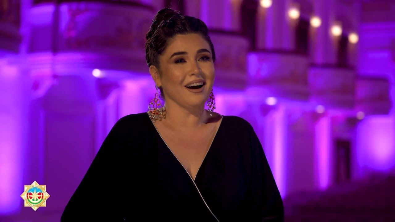 Elnarə Xəlilova Performs at Respublika Günü Celebration 🎉