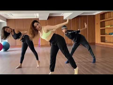 Tamanna Bhatia Aaj Ki Raat | Final Rehearsals Before The Shoot