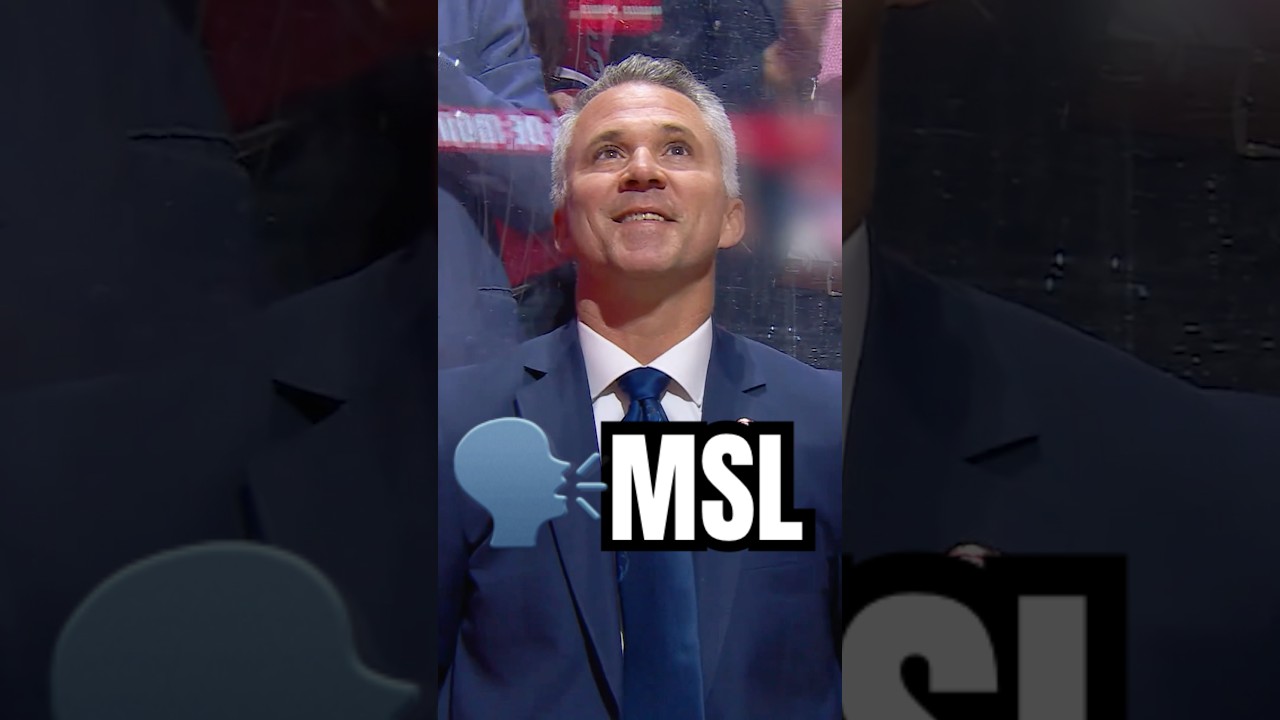 Martin St-Louis Gets Ovation at Canadiens Home Opener 🏒