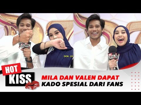 Gemas! Mila dan Valen DA 7 Mendapatkan Gelang Kembar Spesial dari Fans | Hot Kiss