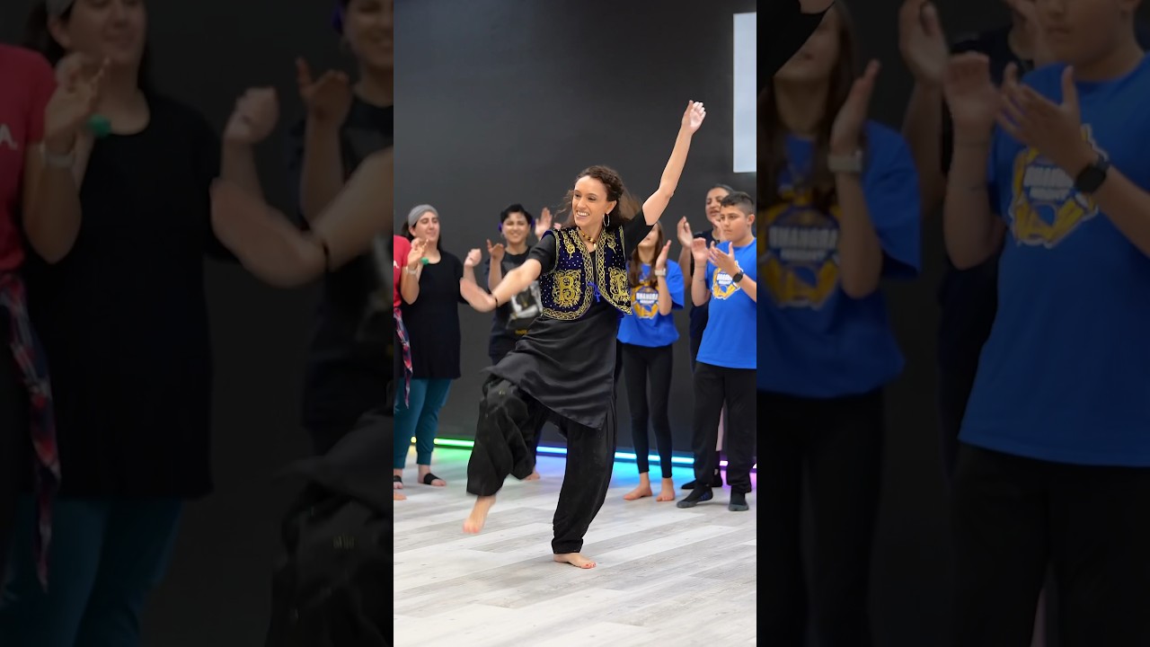 Challa Bhangra Dance by Bhangra Mom! 🎶