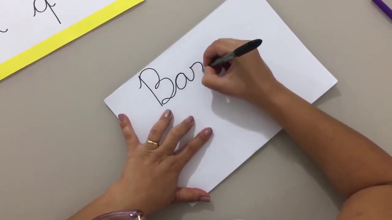 Aprenda e ensine letra cursiva com a professora Sílvia ✍️