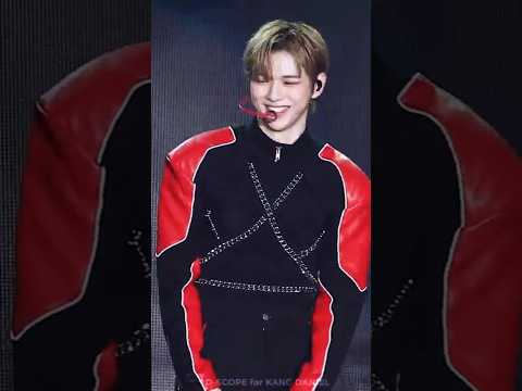 [4K] 강다니엘 생라이브 220814 '회전목마' FIRST PARADE in Seoul 강다니엘(KANGDANIEL)