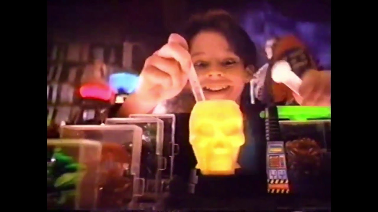 Retro Halloween VHS: 80s & 90s Specials 🎃