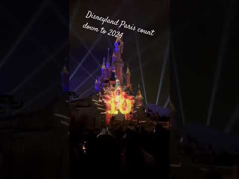 Countdown to 2024 at Disneyland Paris 🎉