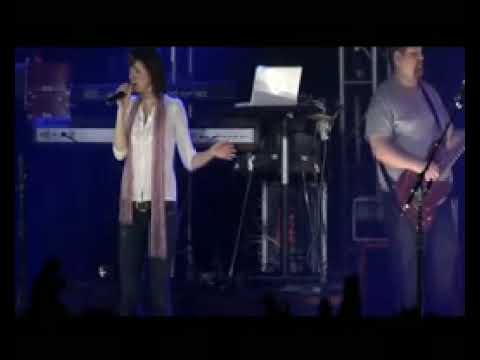 Kim Walker - Holy | Jesus Culture ๐ถ