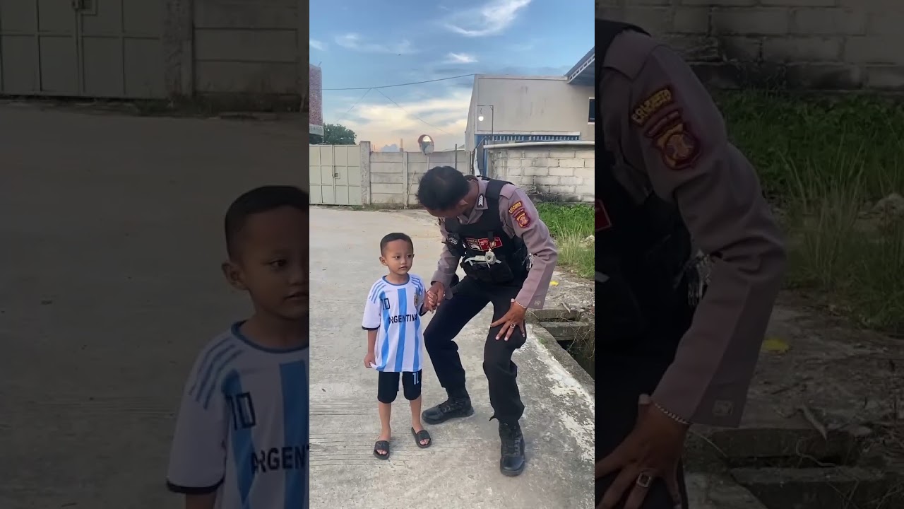 Bocil Latih Polisi Melakukan Salto 🤸‍♂️ #shorts