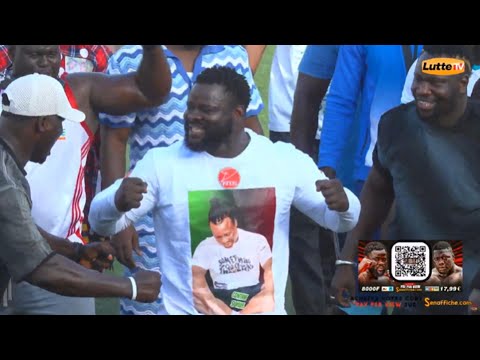 Touss : Ndiouck bou saf sap de Eumeu Sène avec Boy Niang, Doudou Sané à son Open Press