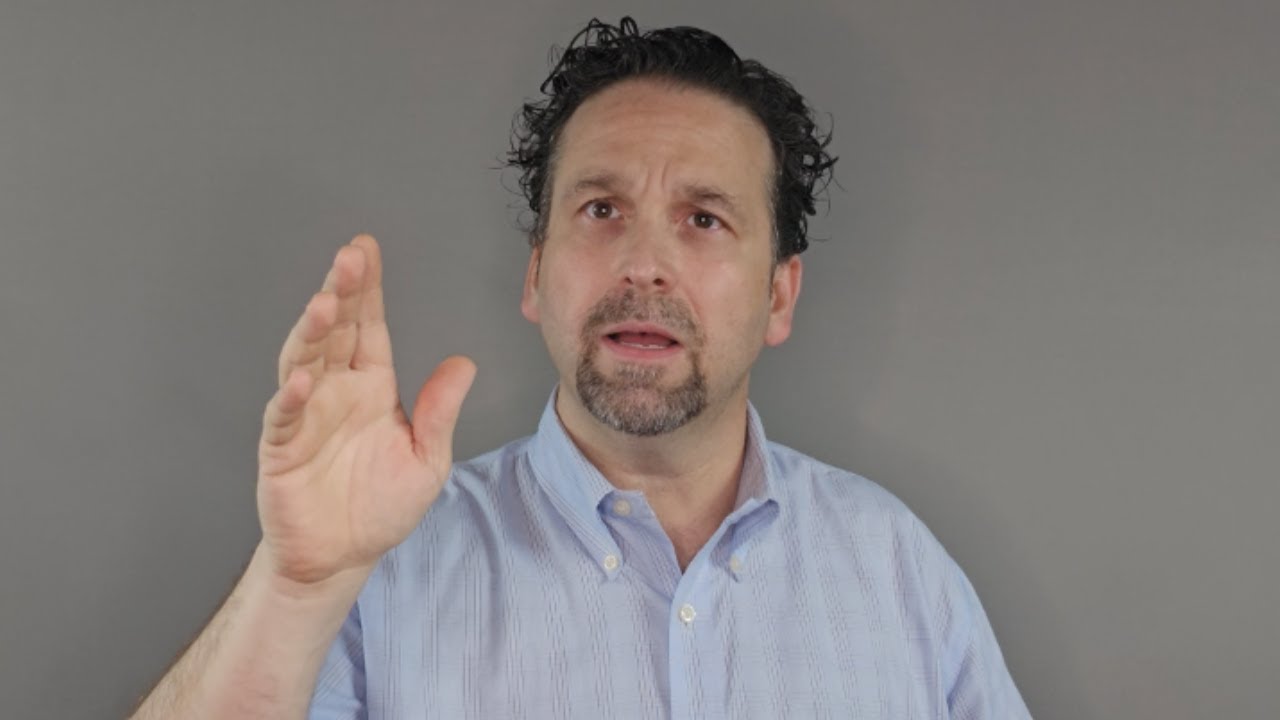 Nathan Shelton Shines in Dramatic Scene from 'The Woman in Black' 🎭