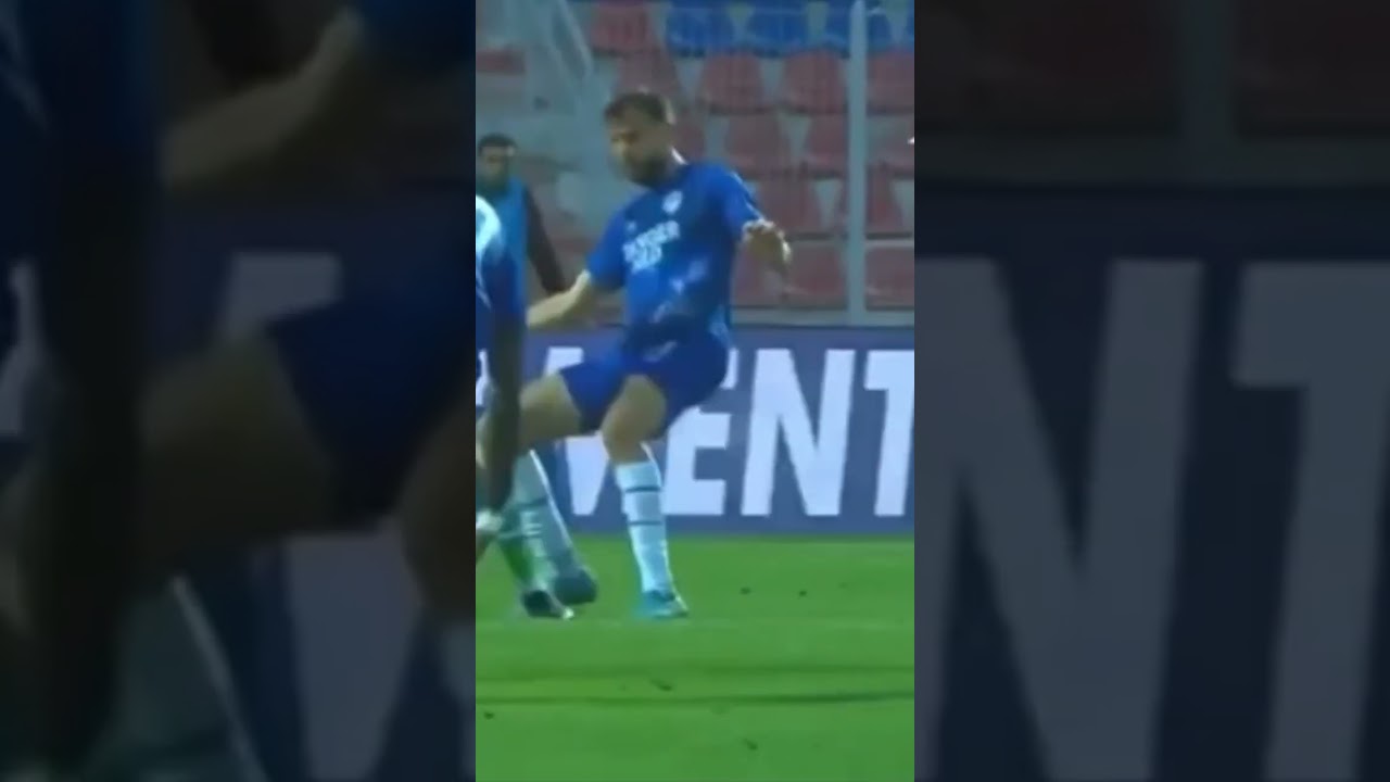 ضربة زازا المذهلة في كرة القدم المغربية ⚽️
