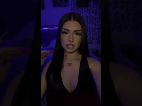 Emotional Expression: Young Woman's Heartfelt Performance#EmotionalPerformance #Singing