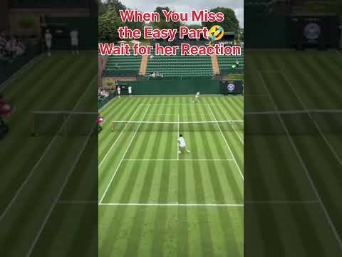 Sabalenka's Reaction 🤣 #tennisarena #wimbledon #tennisplayer #sabalenka #onsjabeur #ons #tennis