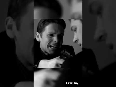 Окутала меня тоска и только этот серый дым