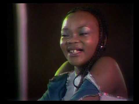 BRENDA  & THE BIG DUDES - Weekend Special (Official Music Video)