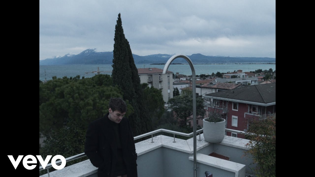 BLANCO - Un posto migliore (Visual)