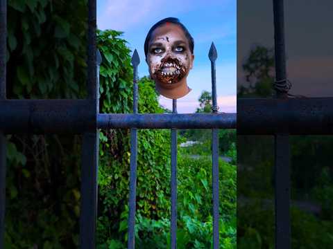 Aisi Kya Cheez Hai Jo Bacchon Ko Dara Raha Haii 😱🤪 | mistihappylifestyle #shorts #viral #funny