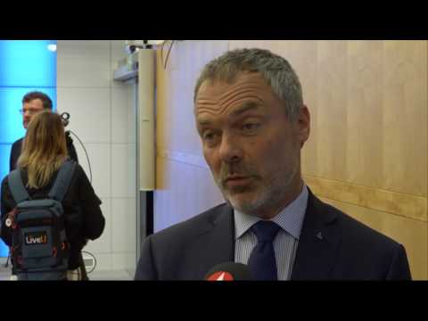 Ohlsson utmanar Björklund om posten om partiledare för Liberalerna - Nyheterna (TV4)