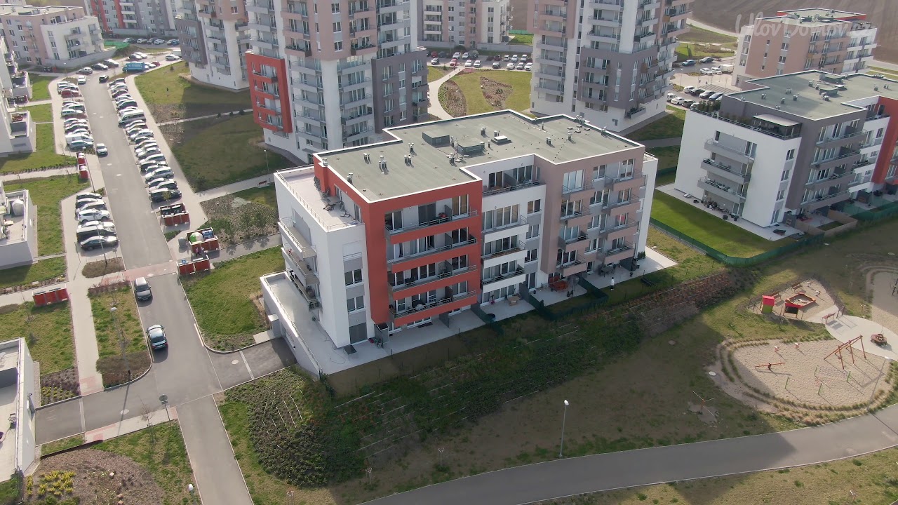 Objevte krásu Prahy Letňany s naším realitním videem 🎥