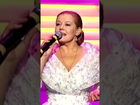 ЛЮДМИЛА СЕНЧИНА-БЕЛОЙ АКАЦИИ ГРОЗДЬЯ ДУШИСТЫЕ #людмиласенчина #shorts #хиты #шоубизнес