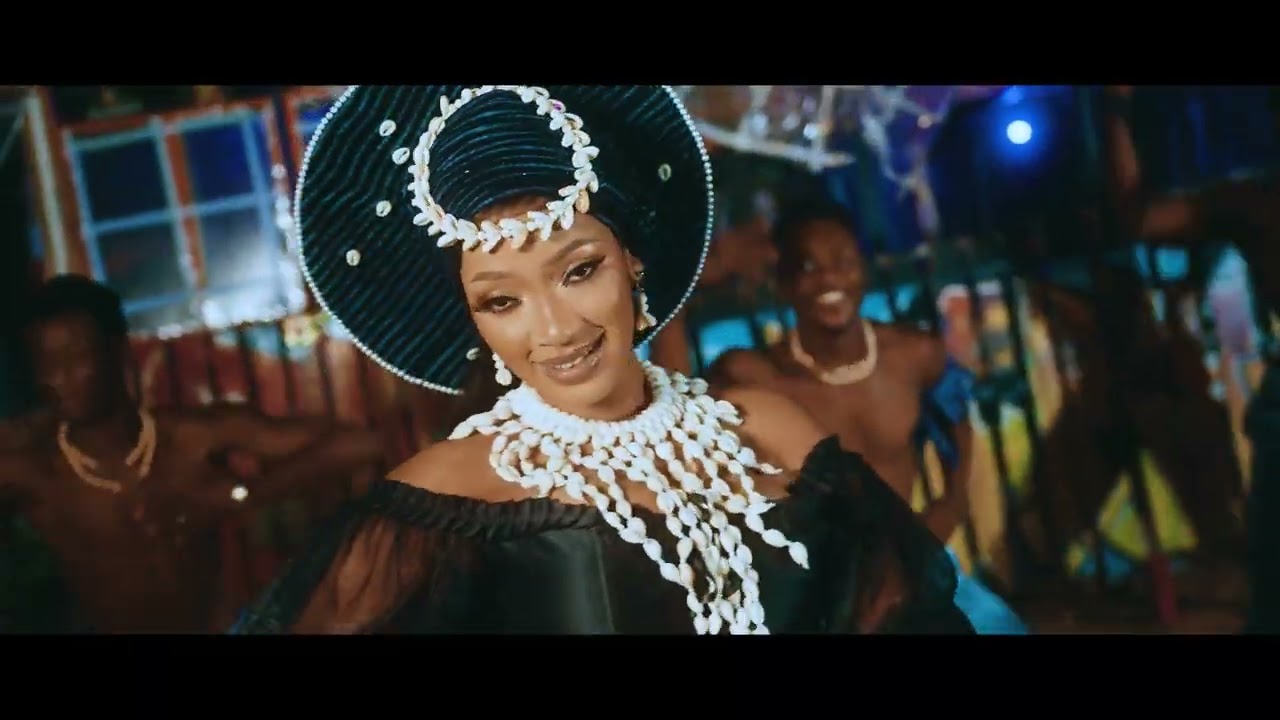 Découvrez le Nouveau Clip Époustouflant de DJELYKABA BINTOU 🎶