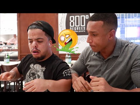 تحدي بيتزا مع فرنكي قرب اموت 😱