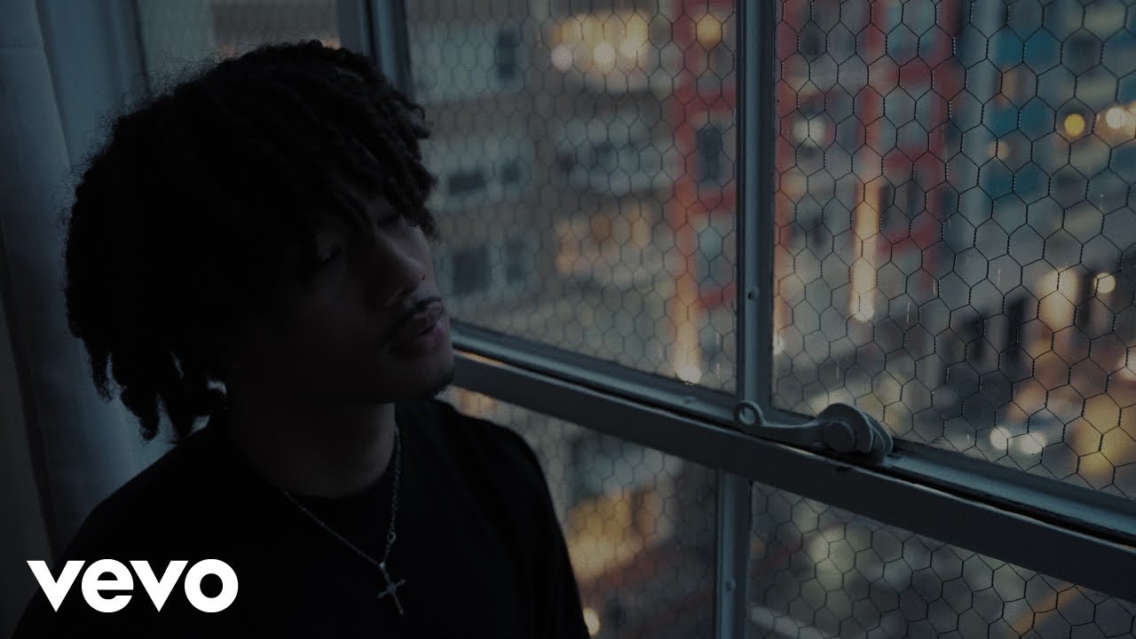 Bryant Barnes's 'Don't Want A Love Song' β Stream Now πΆ