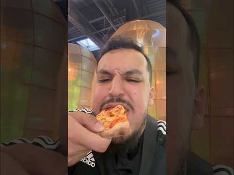 JE MANGE DANS LE PLUS GRAND BUFFET À VOLONTÉ DE FRANCE !