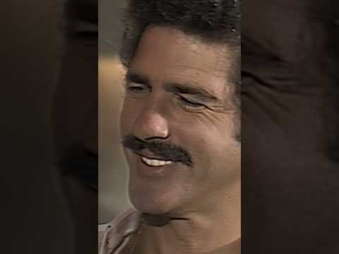 Cuando te tienen embobado de amor 😍💘 #TúONadie #LucíaMendez #AndrésGarcía #tlnovelas #shorts